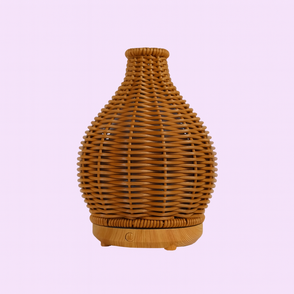 CalmMist | Humidifier & Essential-Oil Diffuser – Dry-Air Relief for Bedroom & Nursery – Quiet USB 5 V – 80 ml Stylish Vase Design