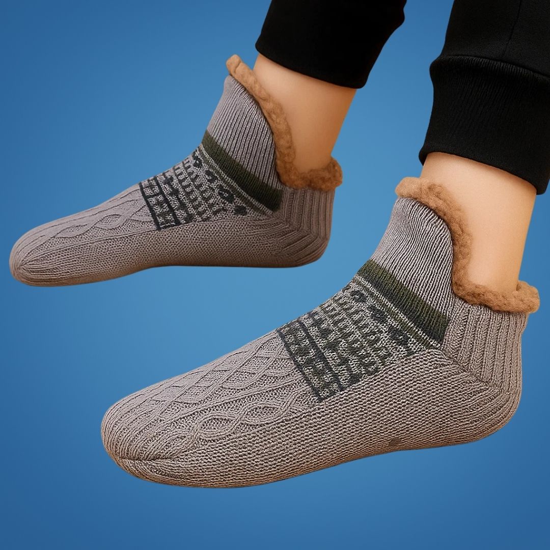 CosyNest | Thermal Slipper Socks – Fleece Lined – Non-Slip Grip – Stay Warm and Steady – Ultimate Comfort and Safety for Cold Floors