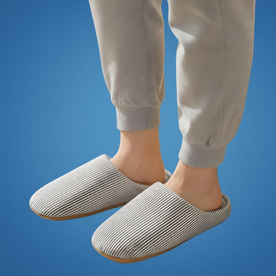 CozyStride | Warm House Slippers – Non-Slip Sole – Cushioned Silent Comfort – Keeps Feet Cozy, Supported & Pain-Free Indoors All Day