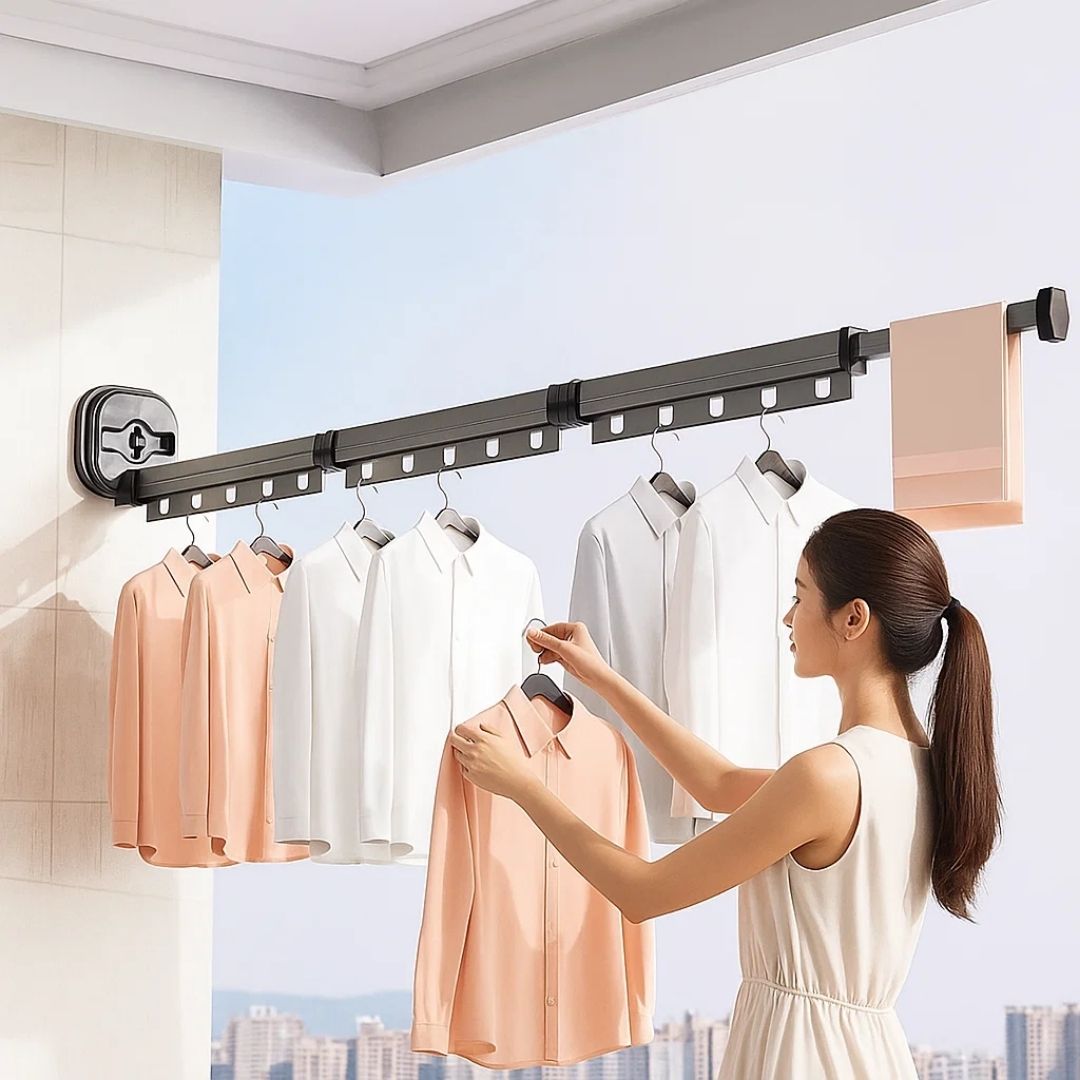 SpaceEase | Folding Clothes Hanger – Retractable Wall-Mounted Rack – Stainless Steel – Ideal for Small Spaces