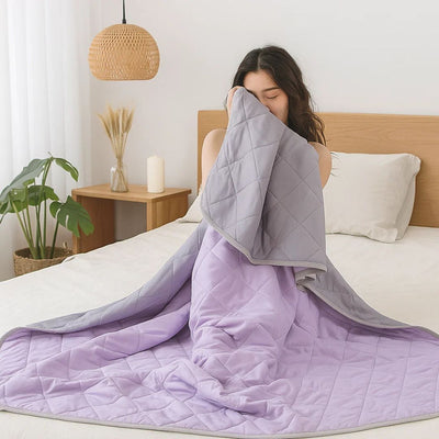 SilkCool | Cooling Blanket – Instant Cooling Comfort – Silky Hypoallergenic Fibre – Prevents Overheating – Relief for Night Sweats Sensitive Skin